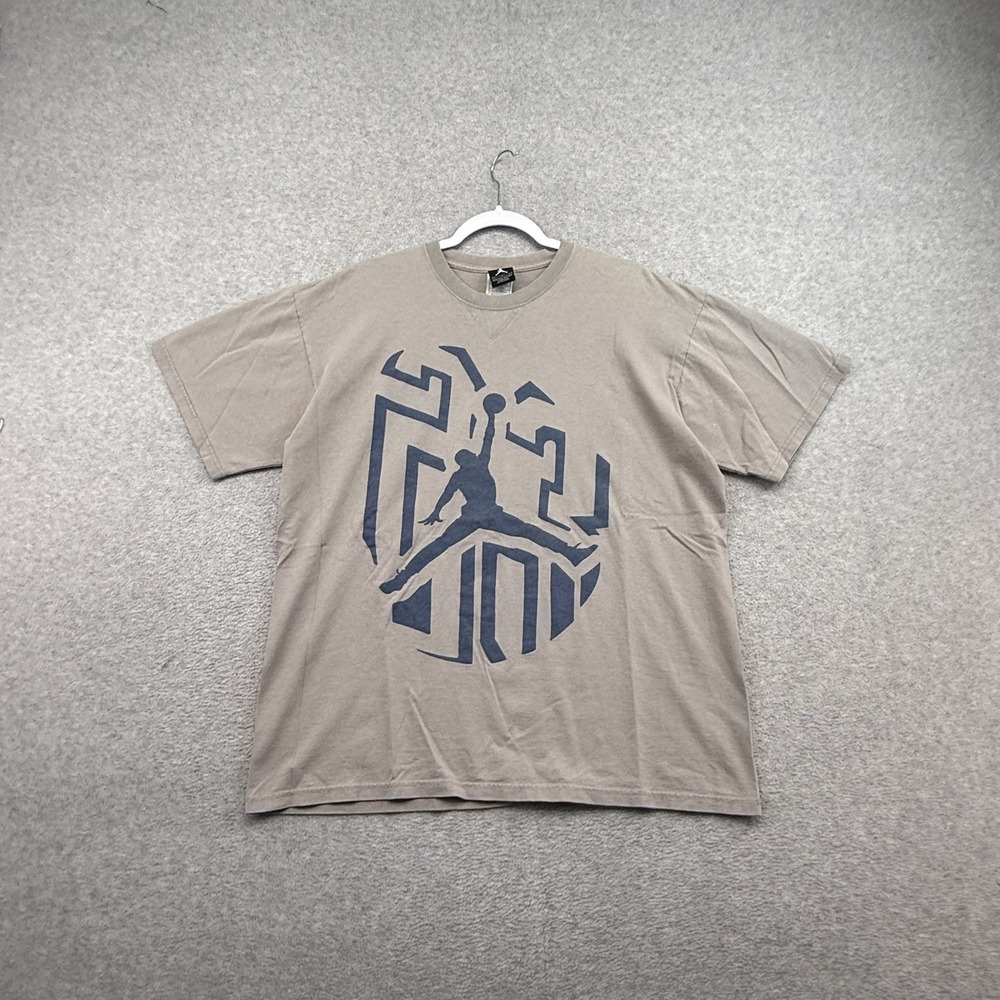 Vintage Y2K Air Michael Jordan Graphic Jump Man Logo Men's Grey Tee Size Large